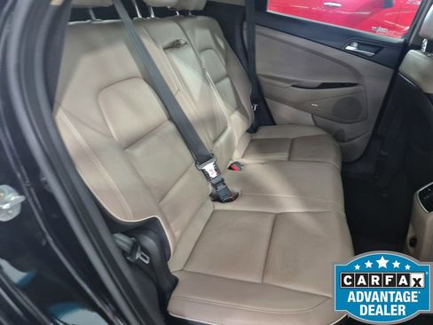 Used 2021 Hyundai Tucson Ultimate w/ Cargo Package FWD image 27