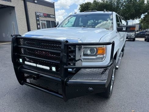 Used 2016 GMC Sierra 2500 SLT w/ Duramax Plus Package AWD/4WD image 12
