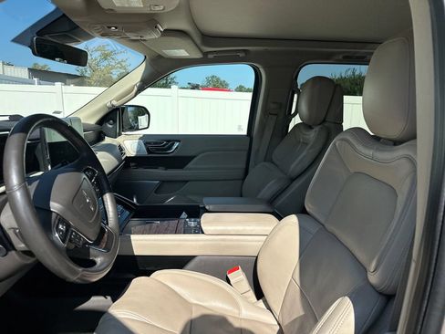 Used 2020 Lincoln Navigator Reserve w/ Luxury Package AWD/4WD image 10