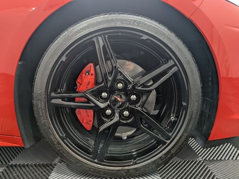 Used 2020 Chevrolet Corvette Stingray Preferred Conv w/ 2LT Preferred Equipment Group RWD image 8