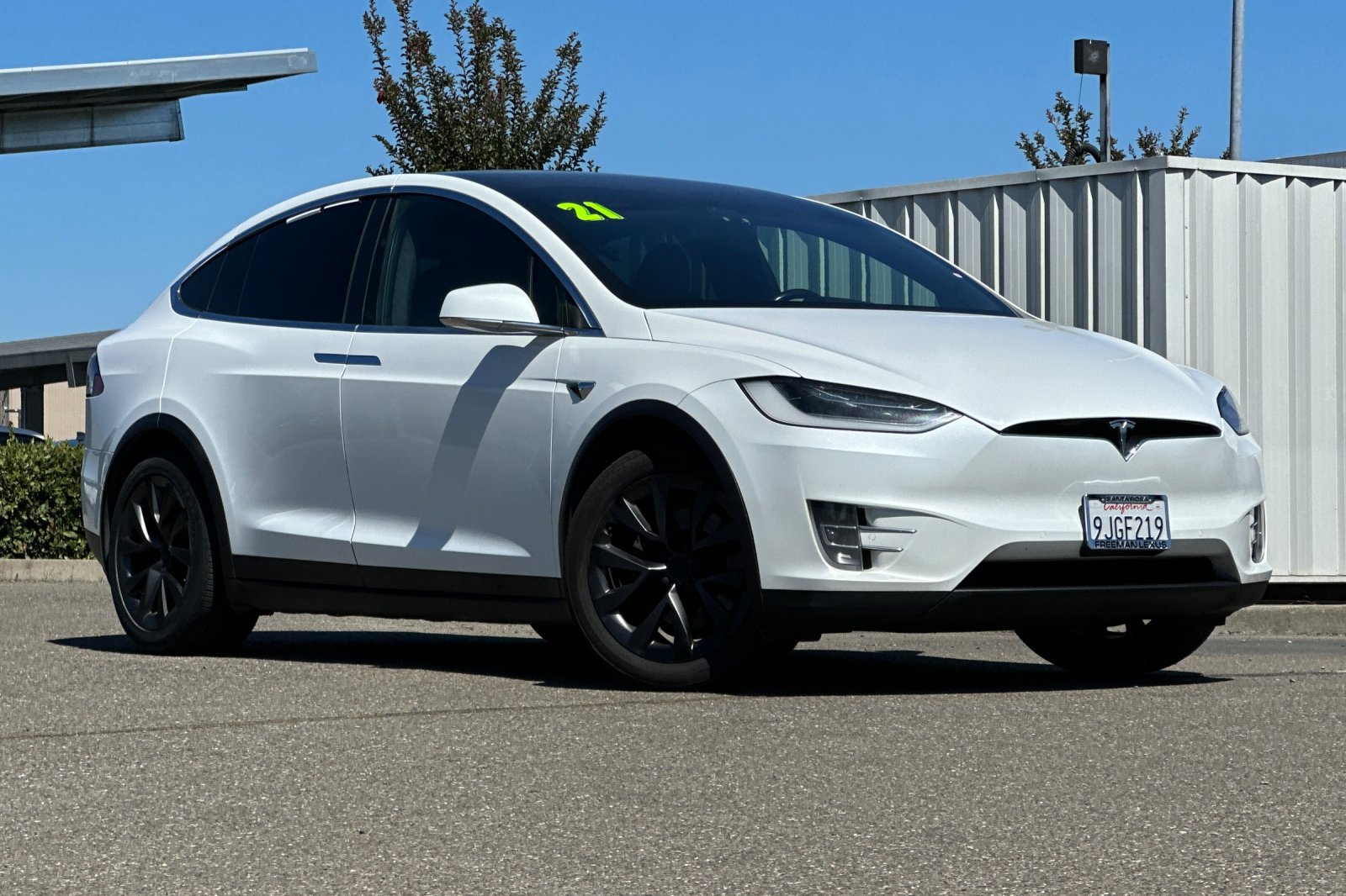 Used 2021 Tesla Model X Long Range AWD/4WD image 2