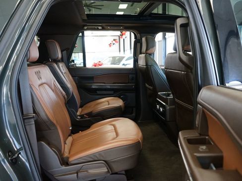 Used 2022 Ford Expedition Max King Ranch image 13
