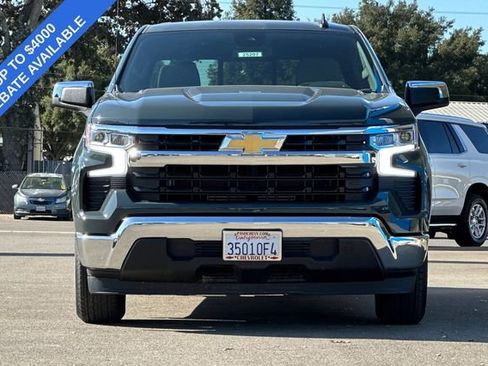 Used 2025 Chevrolet Silverado 1500 LT w/ Leather Package image 12