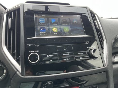 Used 2019 Subaru Forester Premium image 12