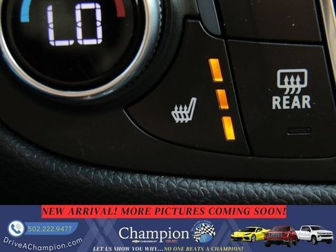 Used 2020 Chevrolet Equinox LT AWD/4WD image 14