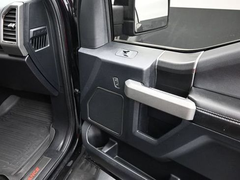 Used 2019 Ford F150 Raptor w/ Equipment Group 802A Luxury AWD/4WD image 22