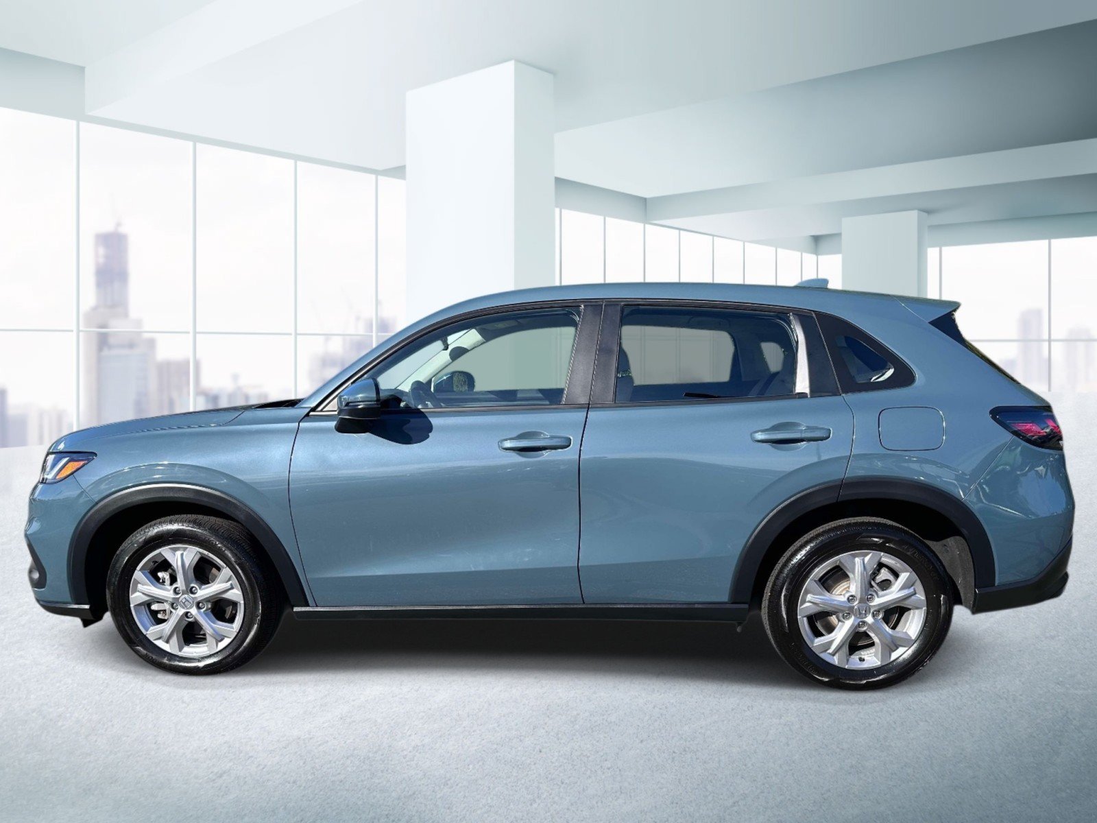 Used 2024 Honda HR-V LX image 2