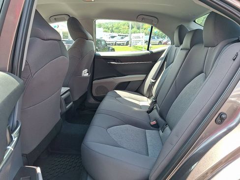 Used 2024 Toyota Camry LE FWD image 11