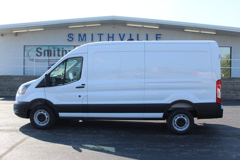 New 2027 Ford Transit 250 148 Medium Roof w/ Load Area Protection Package RWD image 2