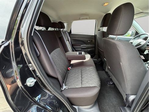 Used 2024 Mitsubishi Outlander Sport AWD image 31