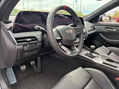 Used 2025 Cadillac CT5 V Blackwing w/ Parking Package RWD image 7
