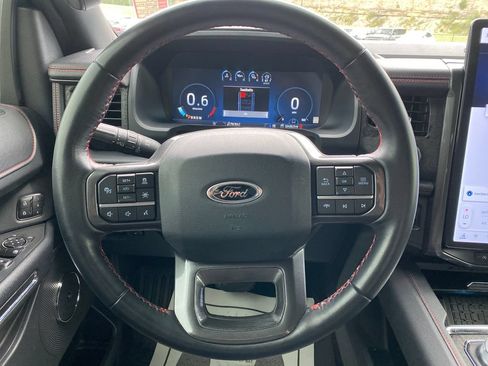 Used 2024 Ford Expedition Max Limited AWD/4WD image 16