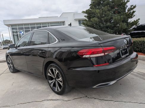 Used 2020 Volkswagen Passat 2.0T SEL image 6