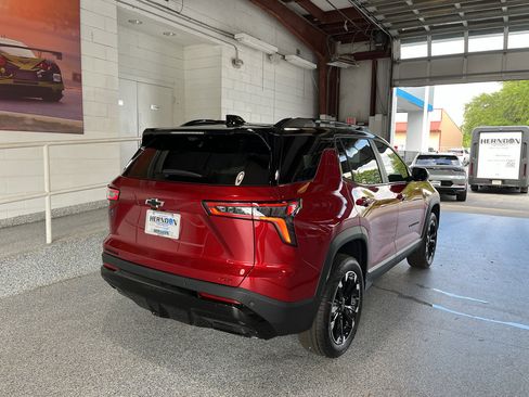 New 2026 Chevrolet Equinox RS FWD image 11