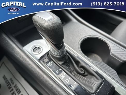 Used 2025 Nissan Altima 2.5 SV FWD image 30