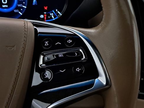 Used 2020 Cadillac Escalade ESV Platinum image 17