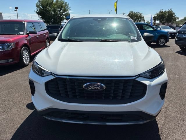 Used 2023 Ford Escape Active AWD/4WD image 2