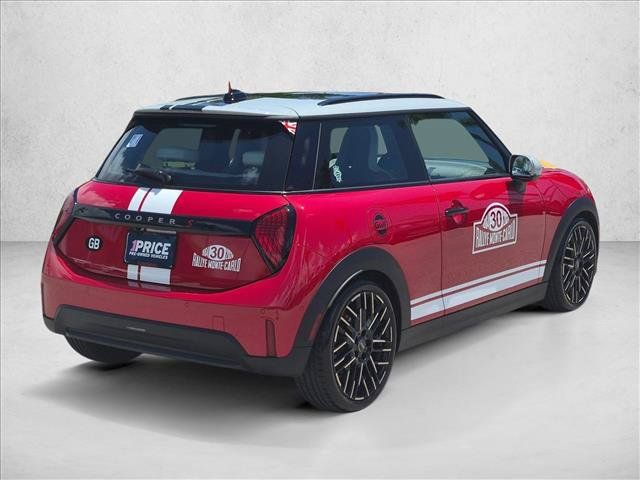 Used 2025 MINI Cooper S FWD image 5