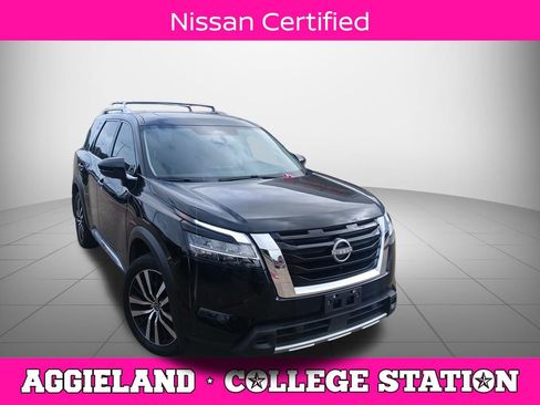 Certified 2024 Nissan Pathfinder Platinum w/ Cargo Package image 1