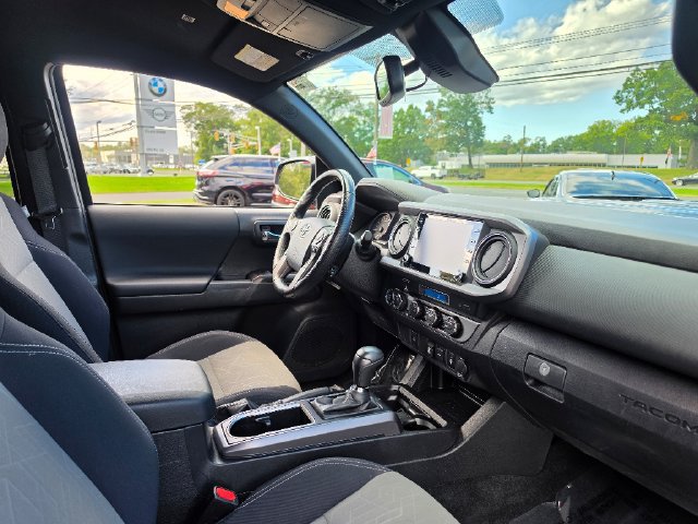 Used 2023 Toyota Tacoma TRD Sport AWD/4WD image 11