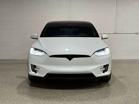 Used 2018 Tesla Model X P100D AWD/4WD image 3