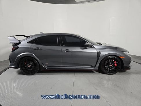 Used 2018 Honda Civic Type R image 9