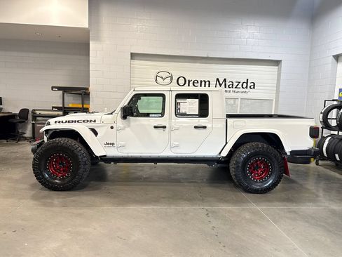 Used 2022 Jeep Gladiator Rubicon w/ LED Lighting Group AWD/4WD image 29