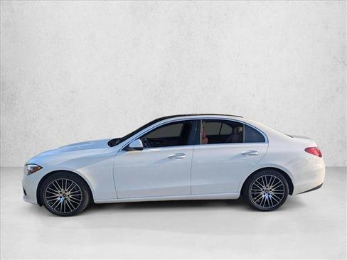 Used 2025 Mercedes-Benz C 300 4MATIC Sedan image 6