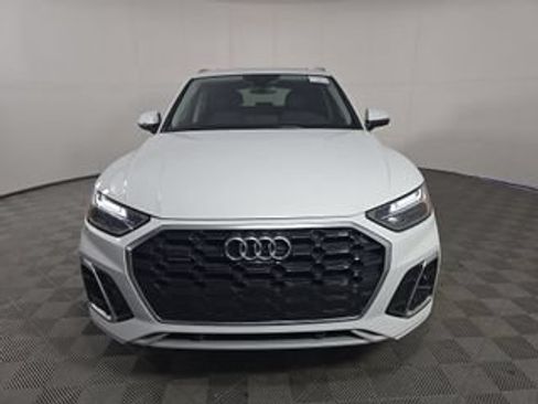 Used 2023 Audi Q5 2.0T Premium Plus w/ Premium Plus Package AWD/4WD image 9