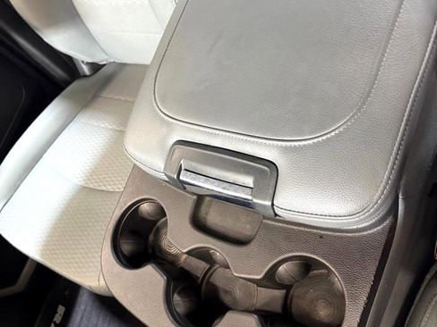 Used 2019 RAM 1500 Express w/ Express Value Package image 19