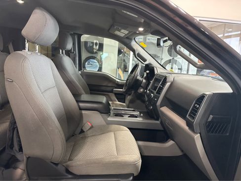 Used 2019 Ford F150 XLT w/ Equipment Group 302A Luxury image 40