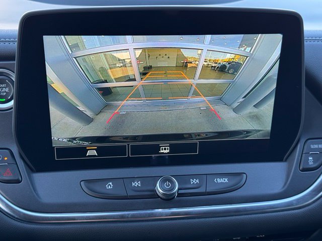 Used 2023 Chevrolet Blazer LT AWD/4WD image 4