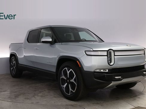 Used 2024 Rivian R1T Adventure AWD/4WD image 13