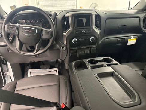 New 2026 GMC Sierra 2500 Pro w/ Convenience Package RWD image 13