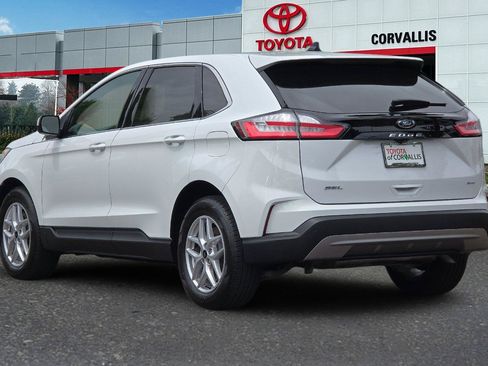 Used 2024 Ford Edge SEL AWD/4WD image 6