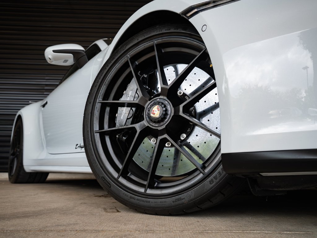 Certified 2025 Porsche 911 Carrera 4 GTS AWD/4WD image 12