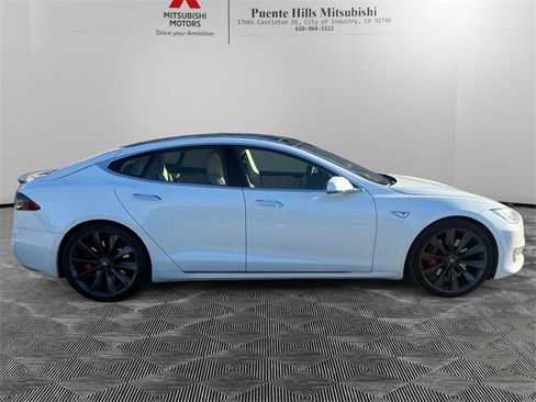 Used 2016 Tesla Model S P90D image 4
