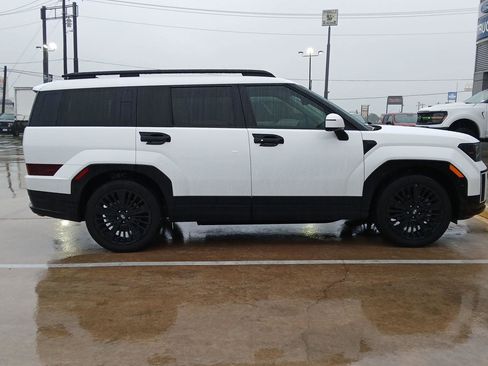 Used 2025 Hyundai Santa Fe Calligraphy image 6