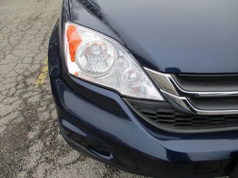 Used 2011 Honda CR-V LX image 25