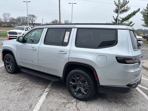 New 2026 Jeep Grand Wagoneer Limited AWD/4WD image 20