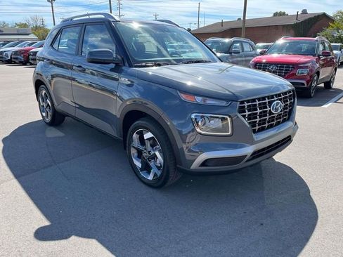 New 2026 Hyundai Venue SEL FWD image 7