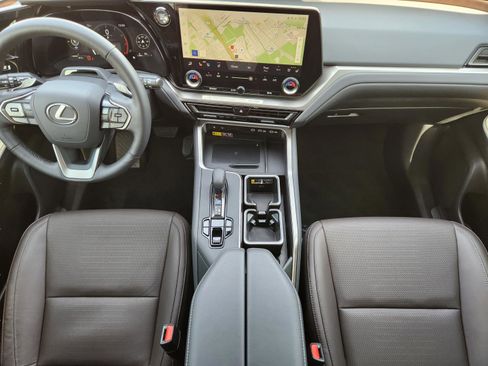 Used 2025 Lexus TX 350 AWD w/ Technology Package image 21