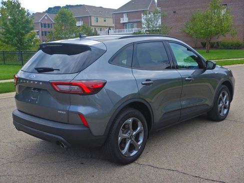 Used 2025 Ford Escape ST-Line AWD/4WD image 4