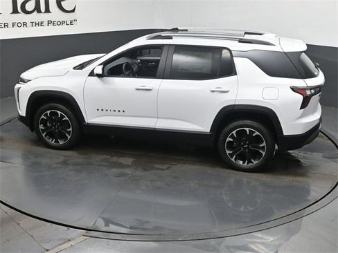 New 2026 Chevrolet Equinox LT w/ Convenience Package II image 21