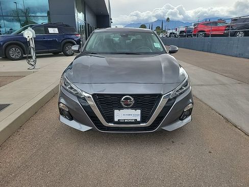 Used 2022 Nissan Altima 2.5 SL AWD/4WD image 2