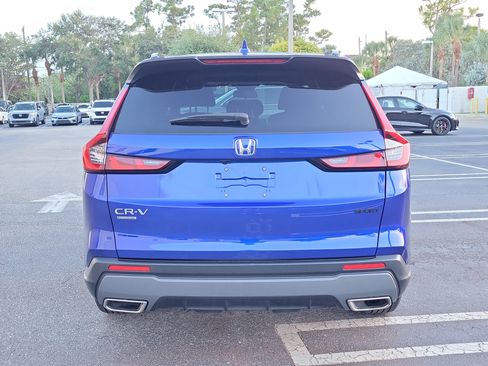 Certified 2025 Honda CR-V Sport image 5