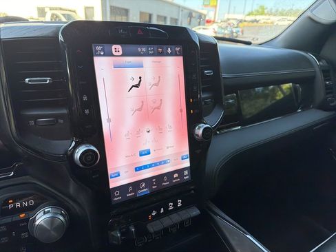 Used 2025 RAM 1500 Limited AWD/4WD image 20