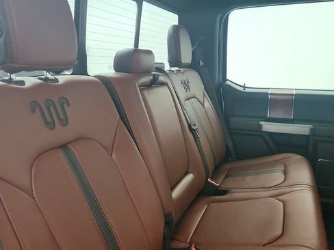 Used 2018 Ford F150 King Ranch w/ Equipment Group 601A Luxury AWD/4WD image 59