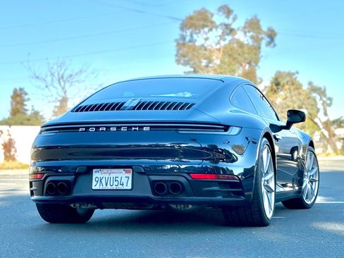 Used 2020 Porsche 911 Carrera 4S image 6