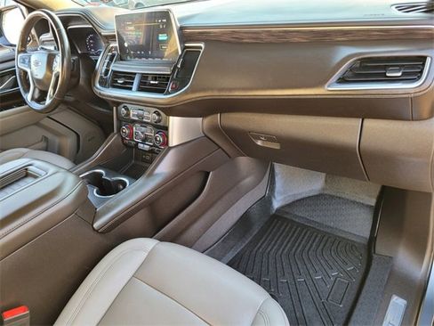 Used 2022 Chevrolet Tahoe Z71 w/ Luxury Package image 20